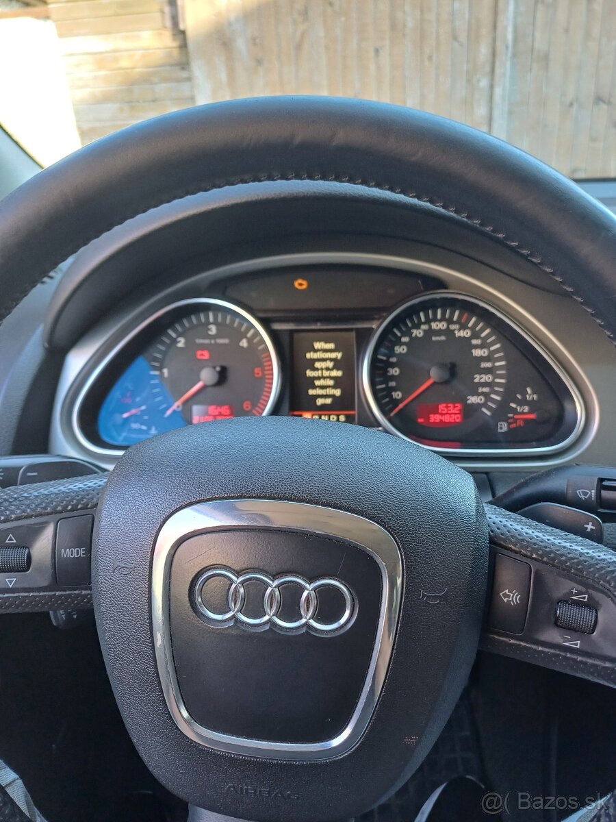 Audi Q7 - 4