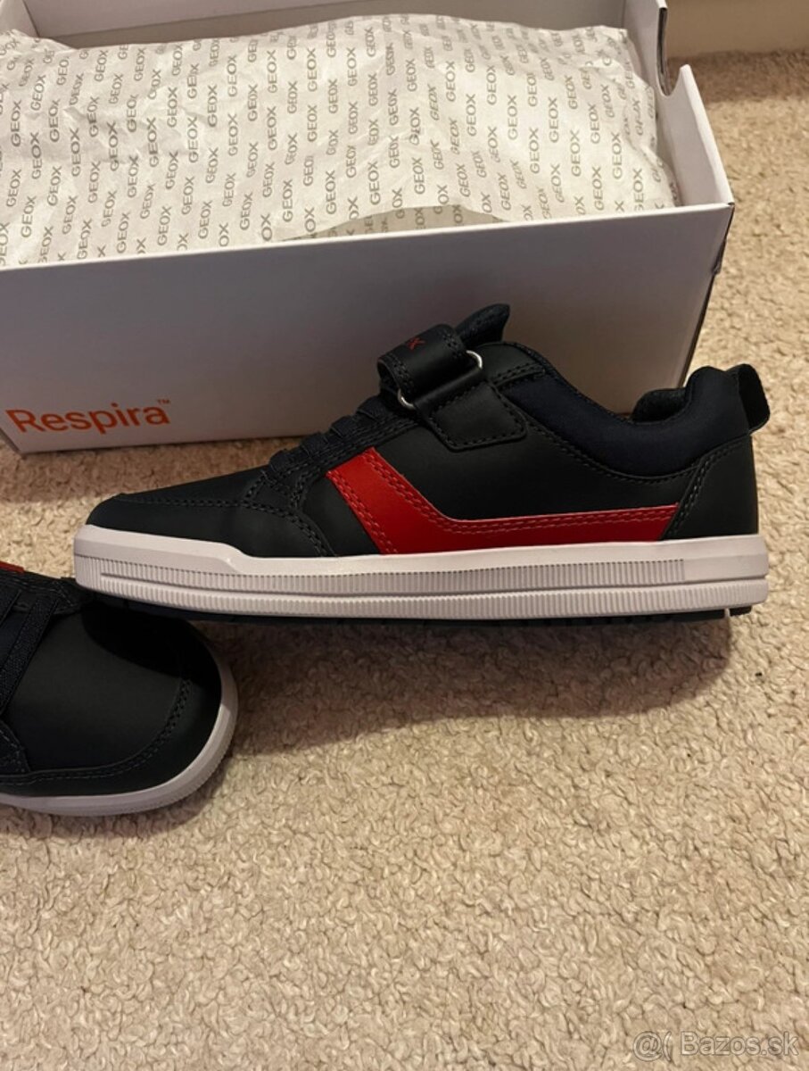 na predaj nové chlapčenské tenisky GEOX velkosť 35 - 4