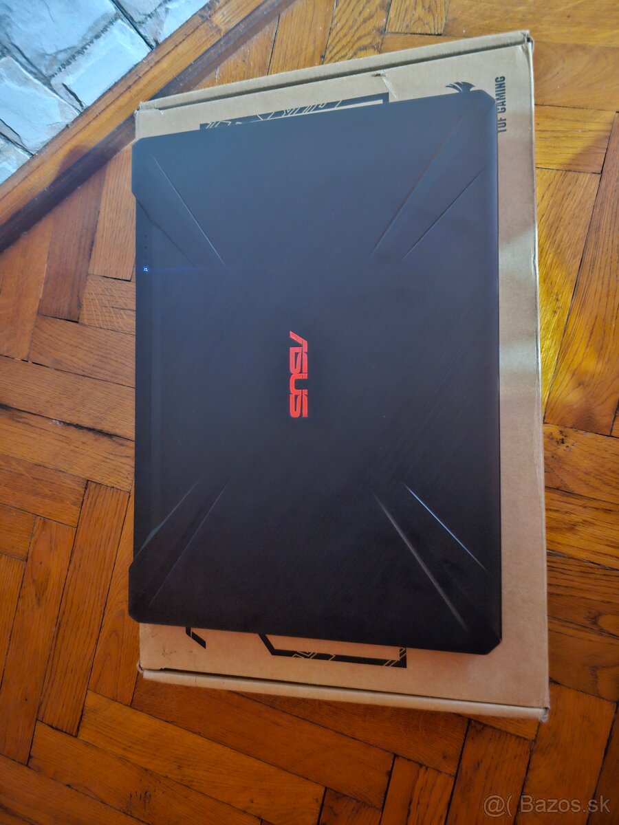 Asus TUF FX505G - 4