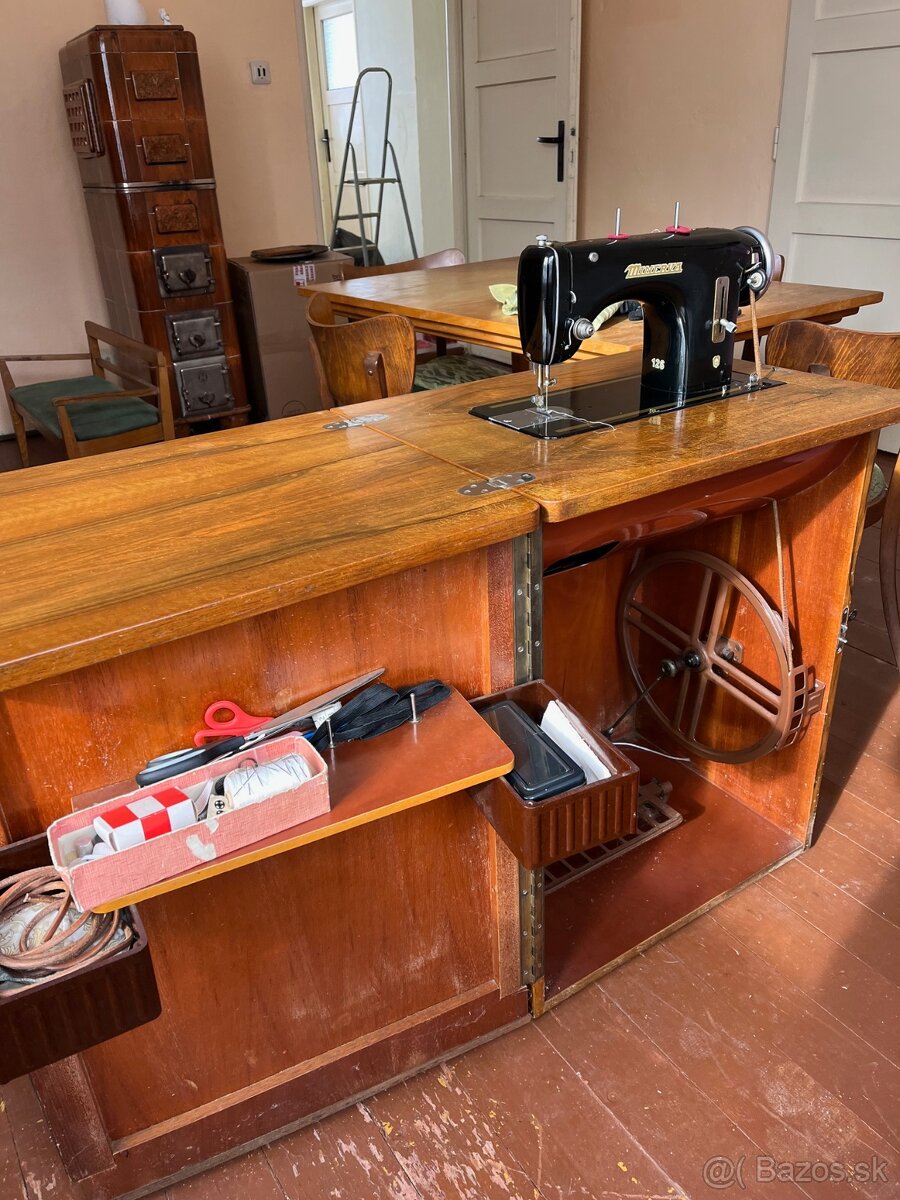 Šijací stroj MINERVA - 4