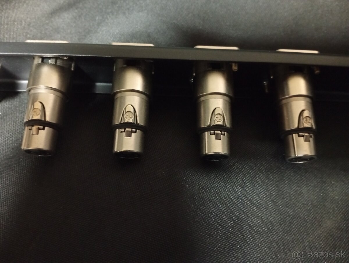 Lišta do racku s komponentmi. - 4