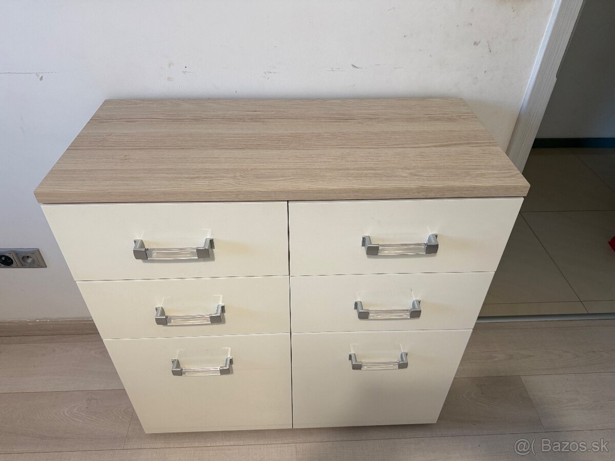 Predam všetko na fotkách - 4