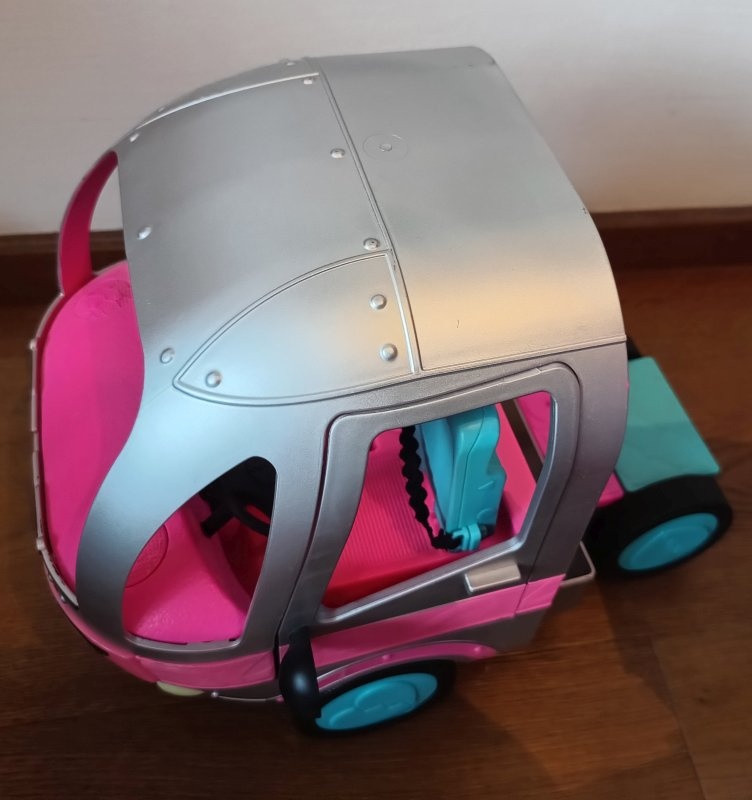 LOL karavan strieborný - 4