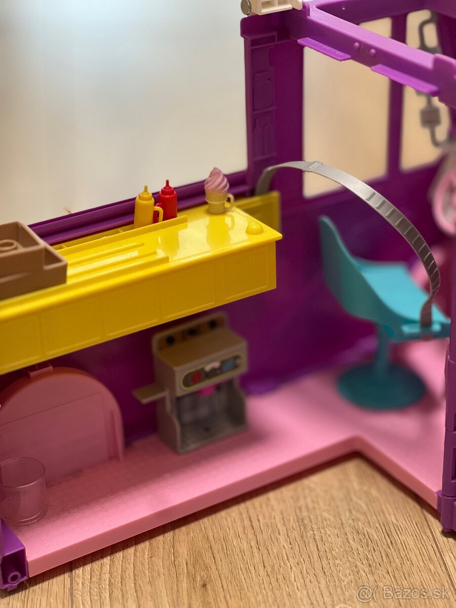 Barbie bufet s drobnosťami - 4