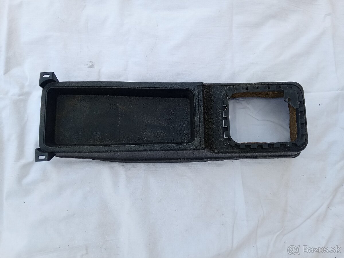 diely na Audi 80 B2 sedan - 4