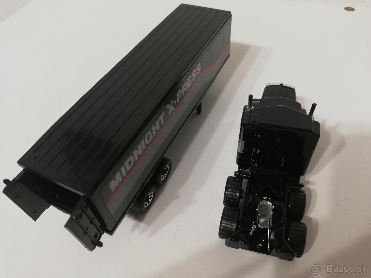 Matchbox Convoy CY-9 , Midnight X-press, England - 4