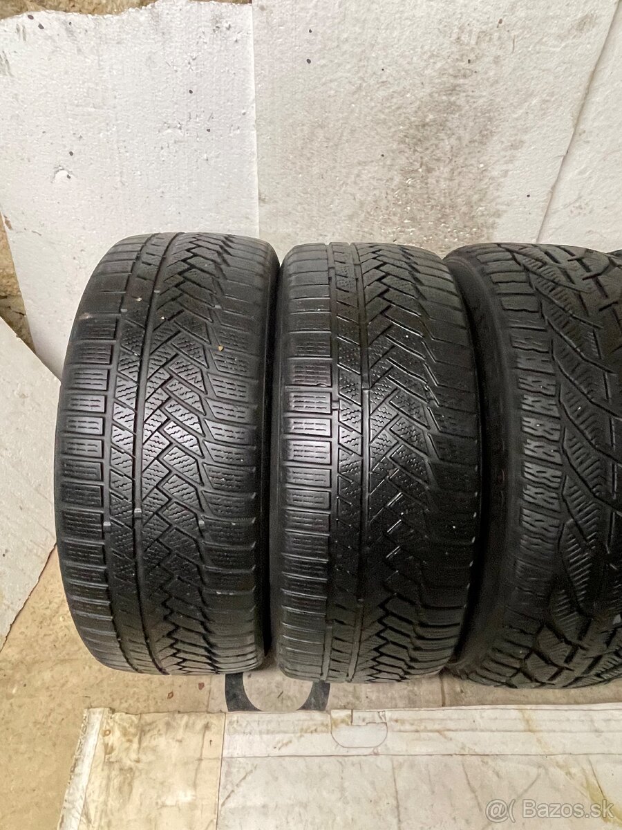Zimné 235/45 R18 - 4