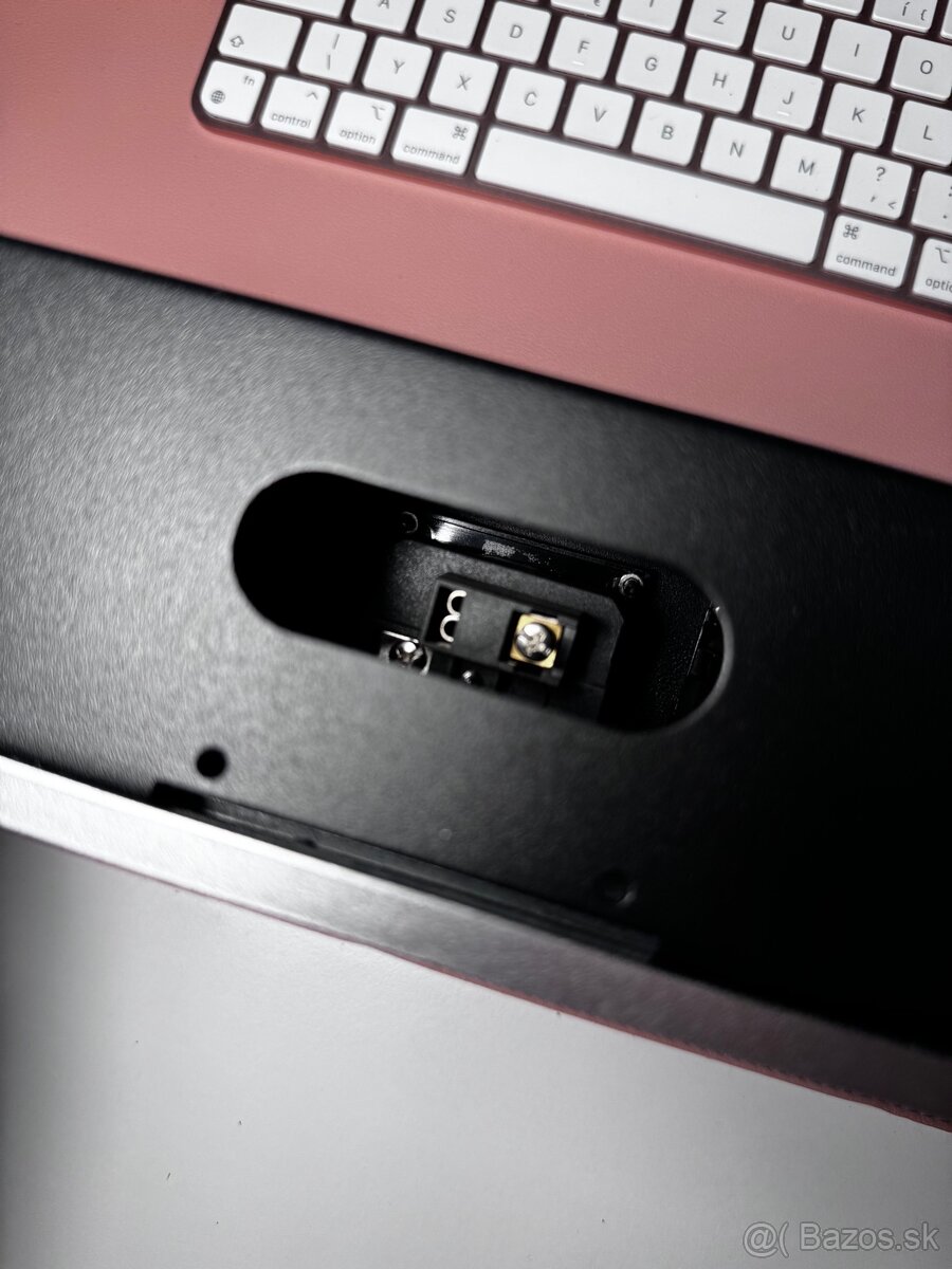 Siva výklopná Zásuvka - 4