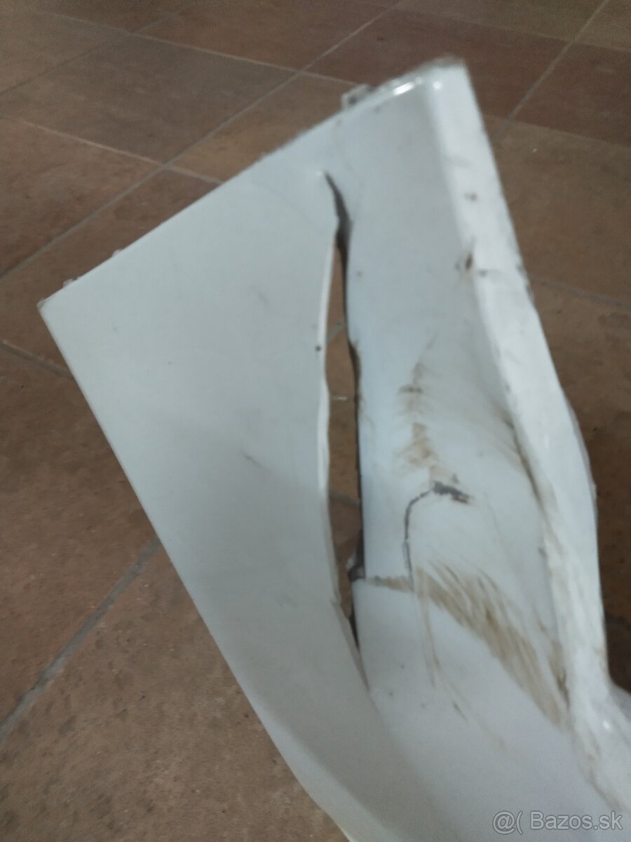 Nárazník predný Rapid. - 4