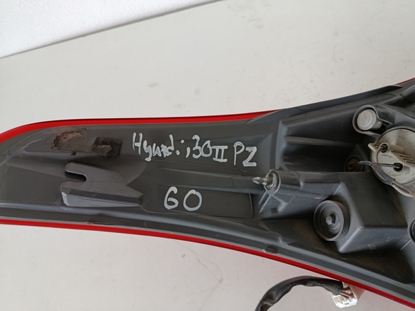 svetlo PZ hyundai i30 60€ - 4