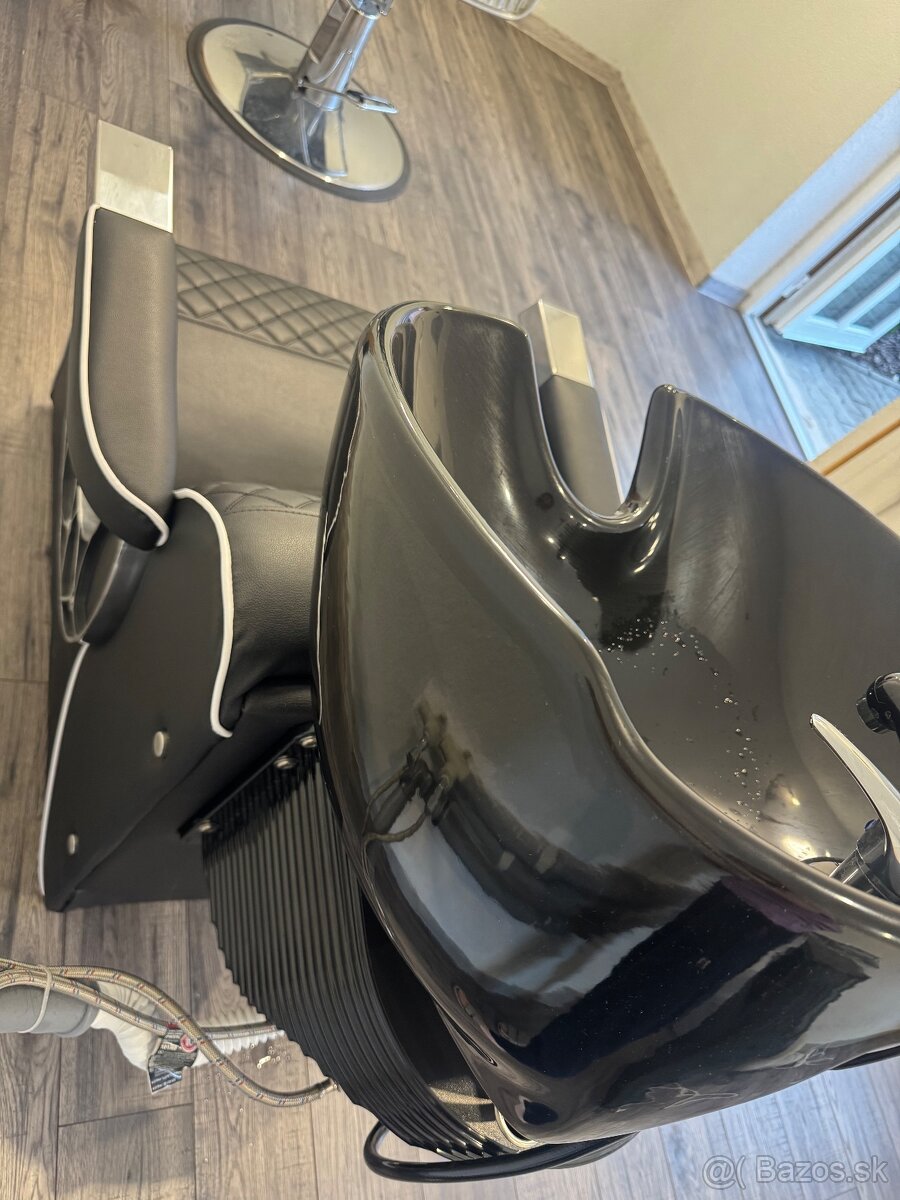 Barbersky umývací box - 4