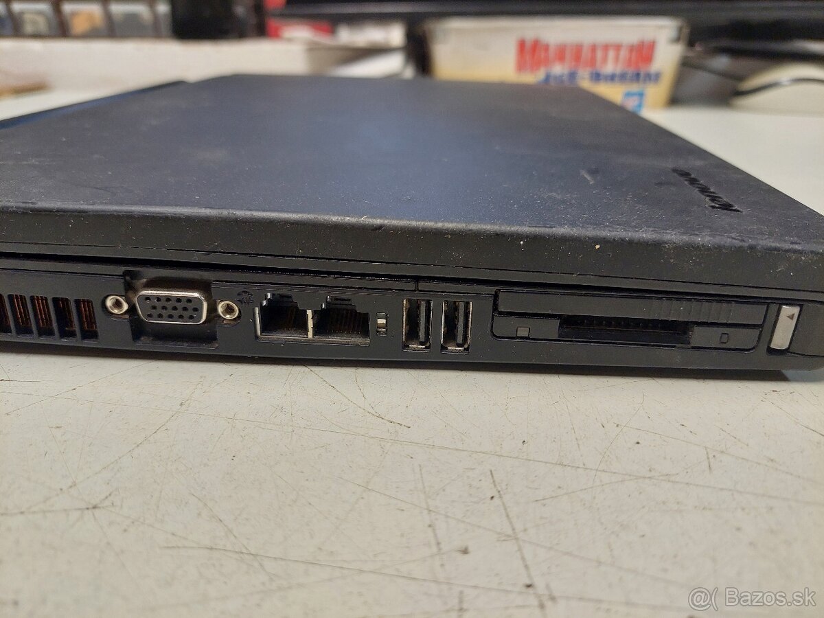 Notebook LENOVO - 4
