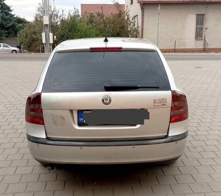 Octavia ll - 4
