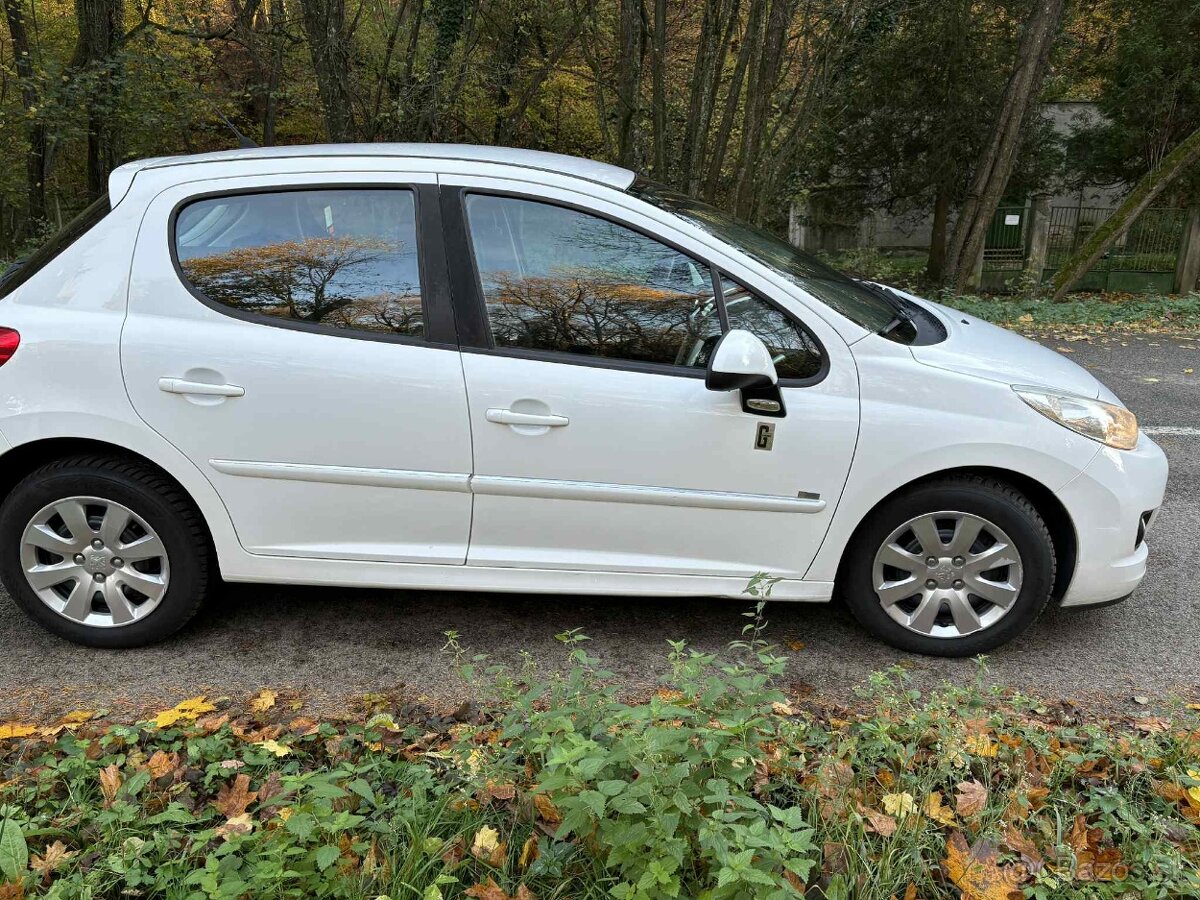 Predám Peugeot 207 - 4
