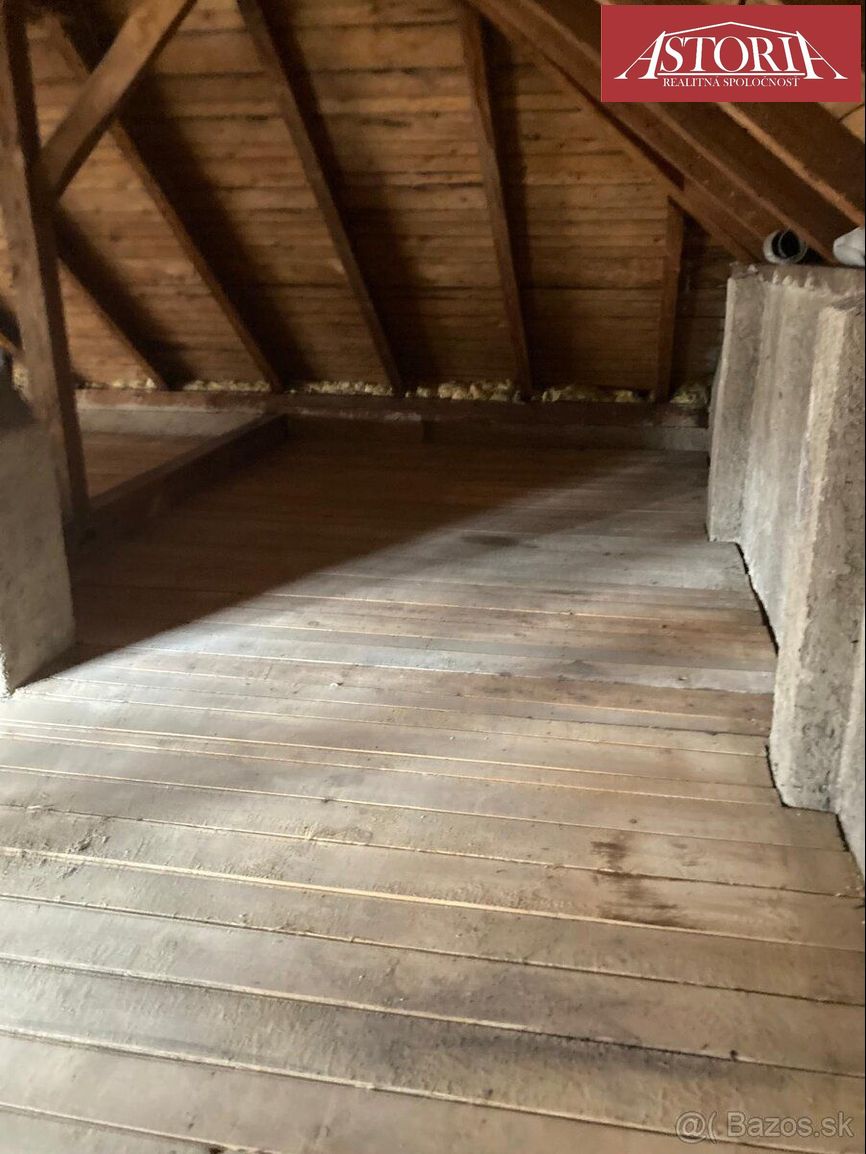 PREDAJ Rodinný dom v širšom centre mesta Martin - Stará Ľado - 4