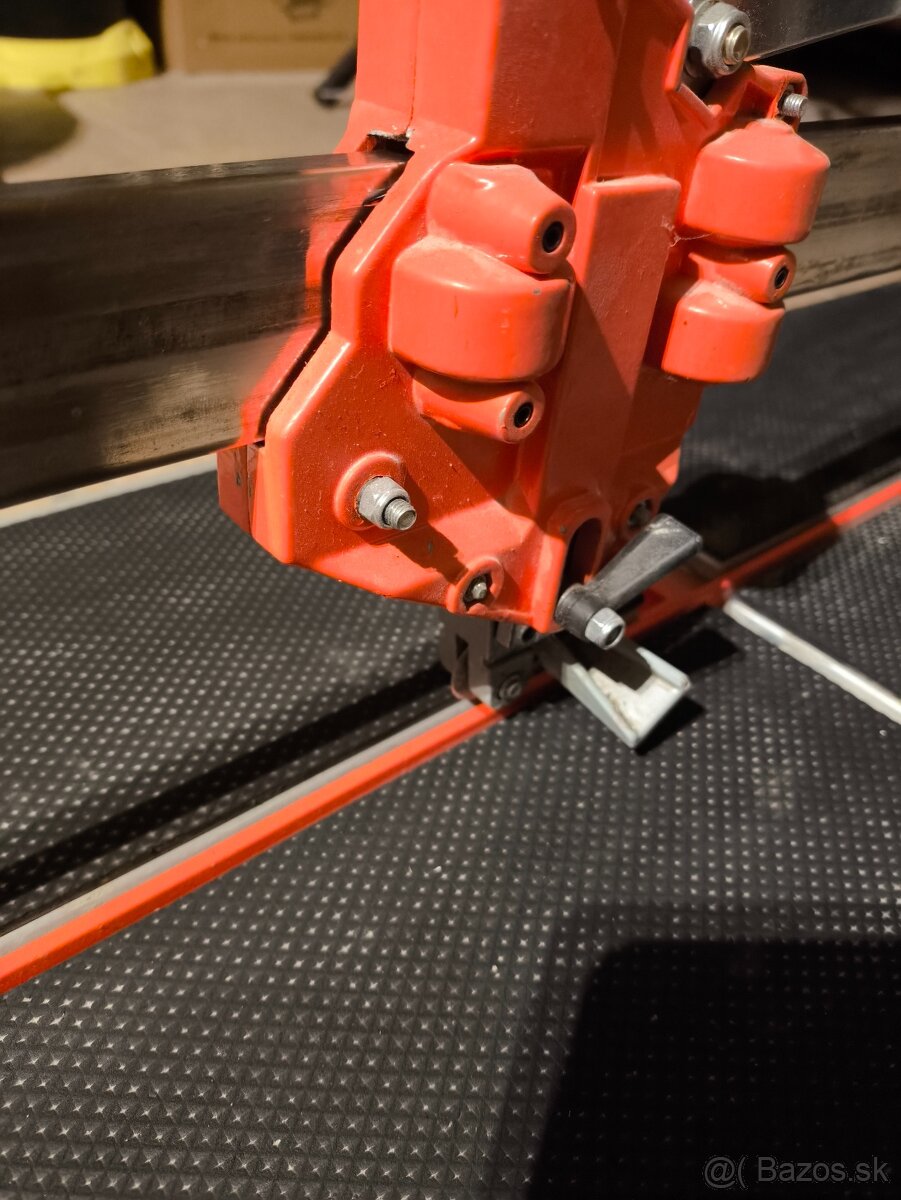 Rezacka na dlazbu a obklad s laserom - 4