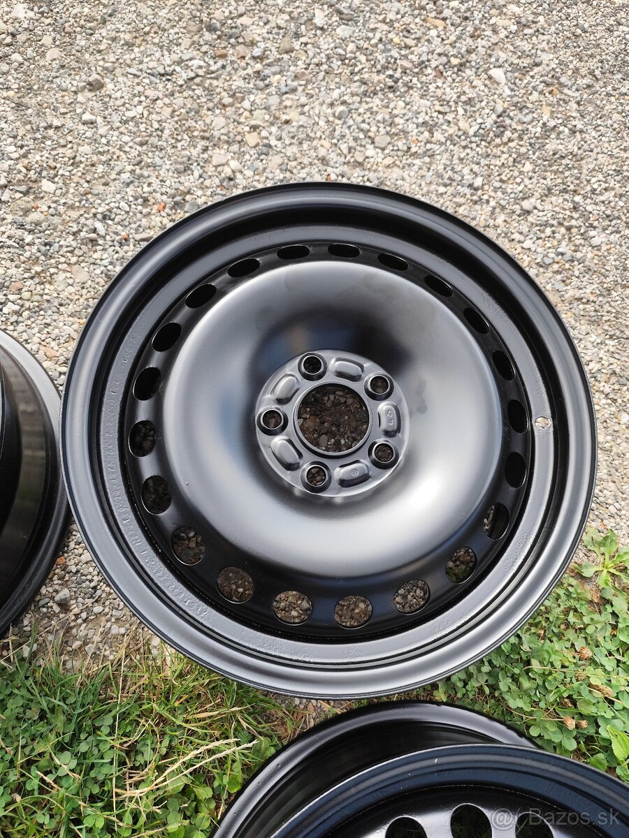 Plechové disky na Ford FOCUS R16 - 4