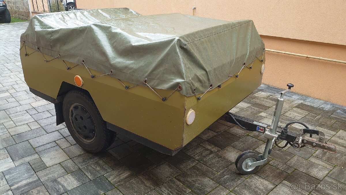 Retro prívesný vozík KPN 250 S - 4