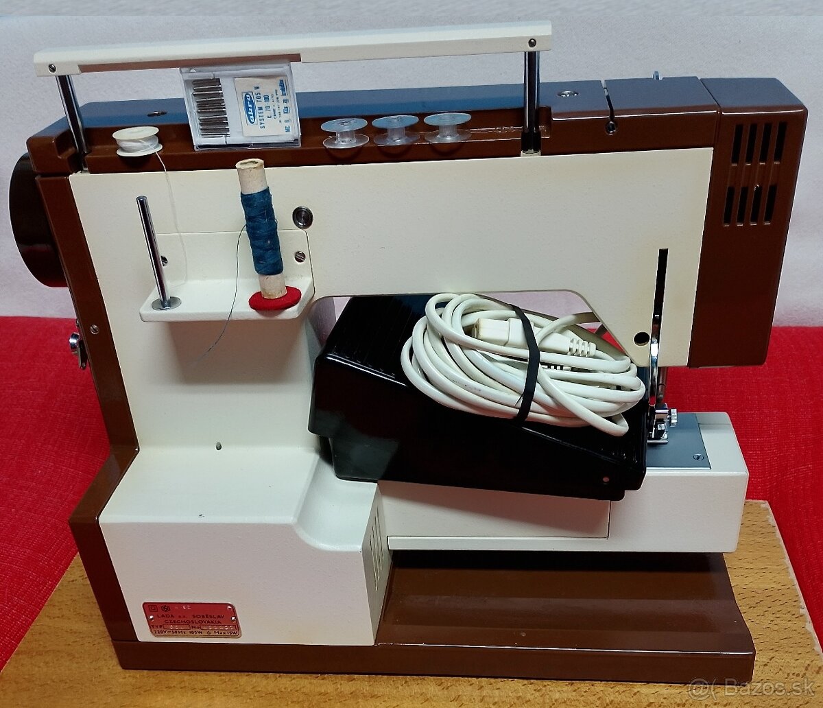 Šijací stroj LADA a VICTORIA. - 4