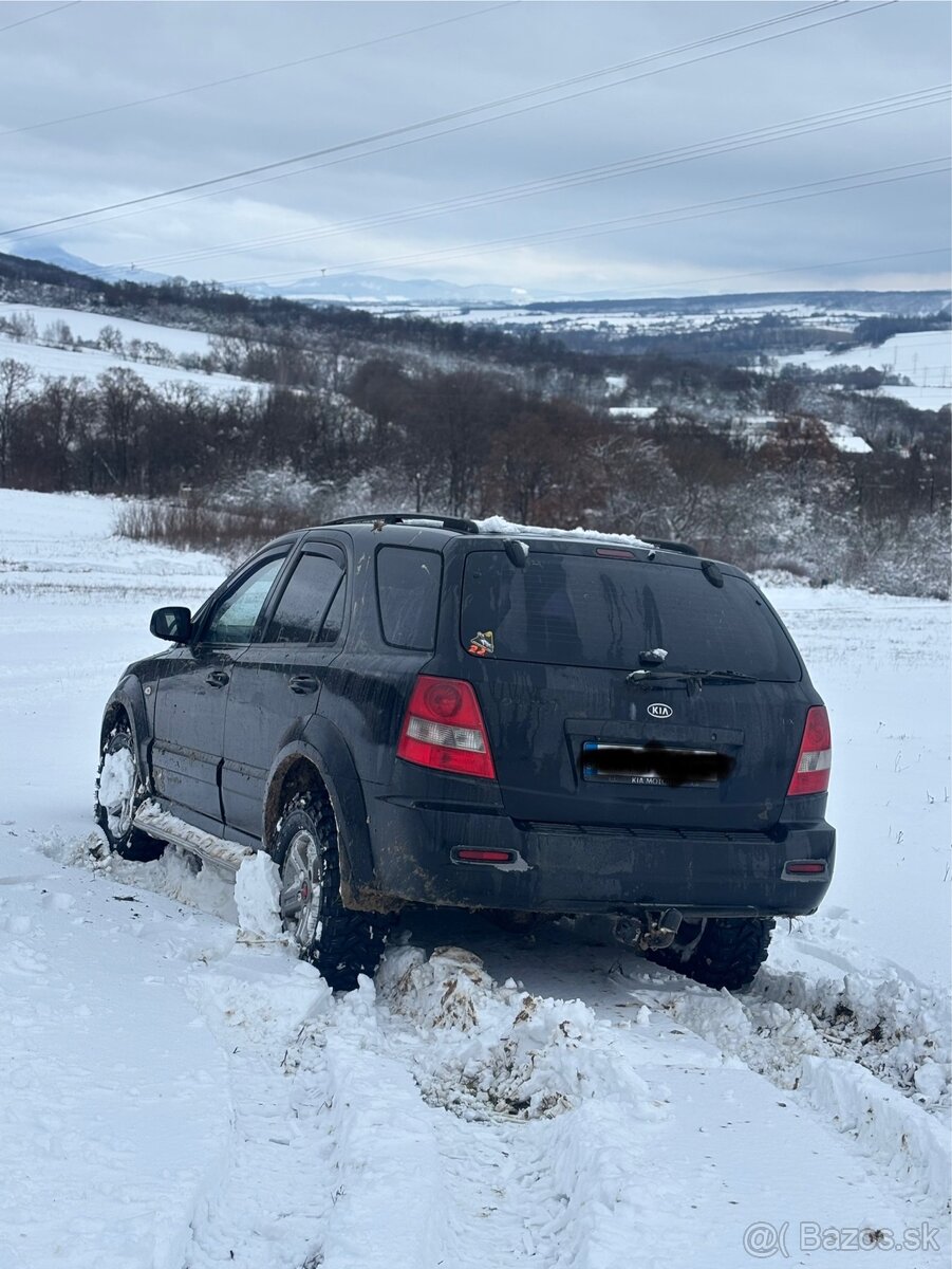 Predám kia sorento 2.5crdi 103kw 4x4 - 4