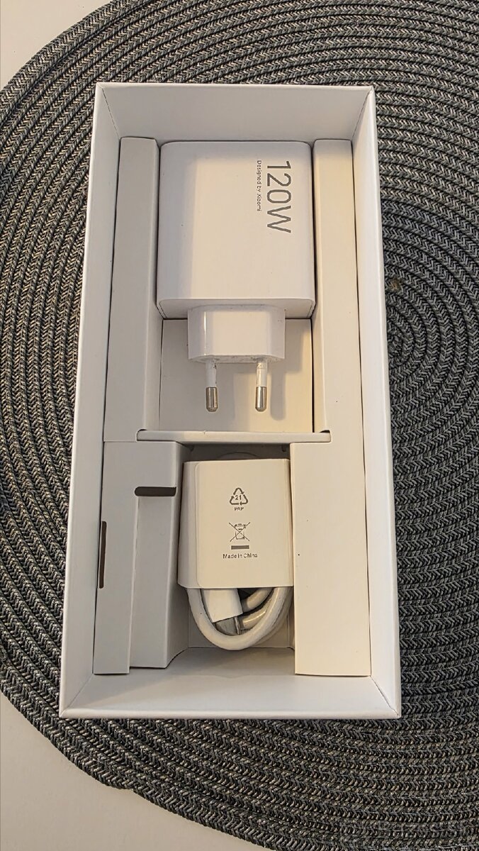 Xiaomi redmi note 13 Pro plus 12/512 Midnight Black 5G - 4