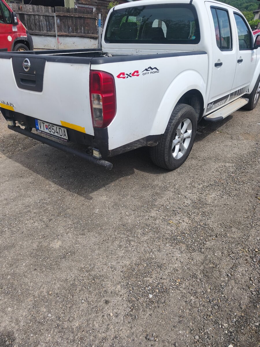 Nissan Navara double 2.5 TDI,rok 2015 - 4