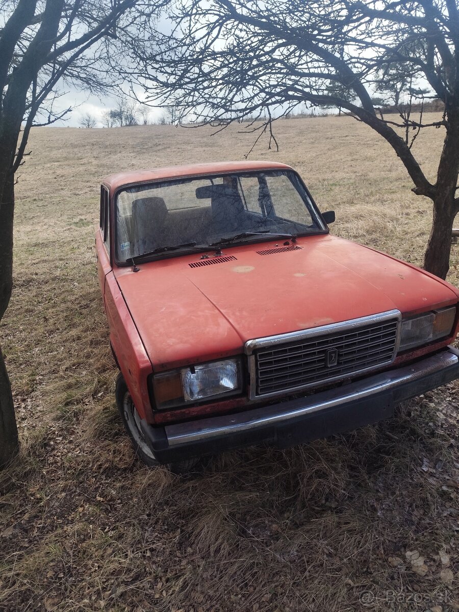 Lada 2103, Lada 2107 - 4