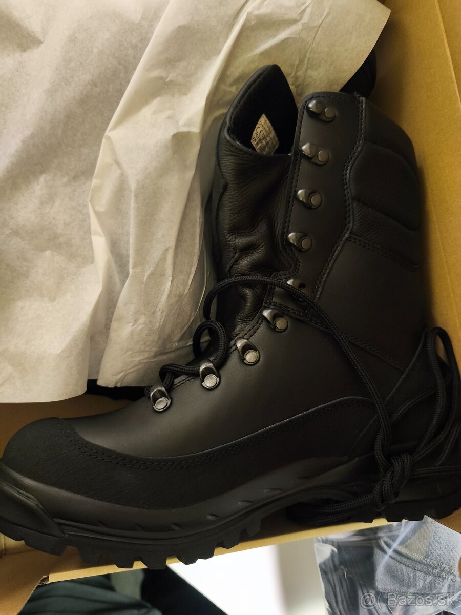 BOSP zimná trekova obuv veľ. 43,5 - 4