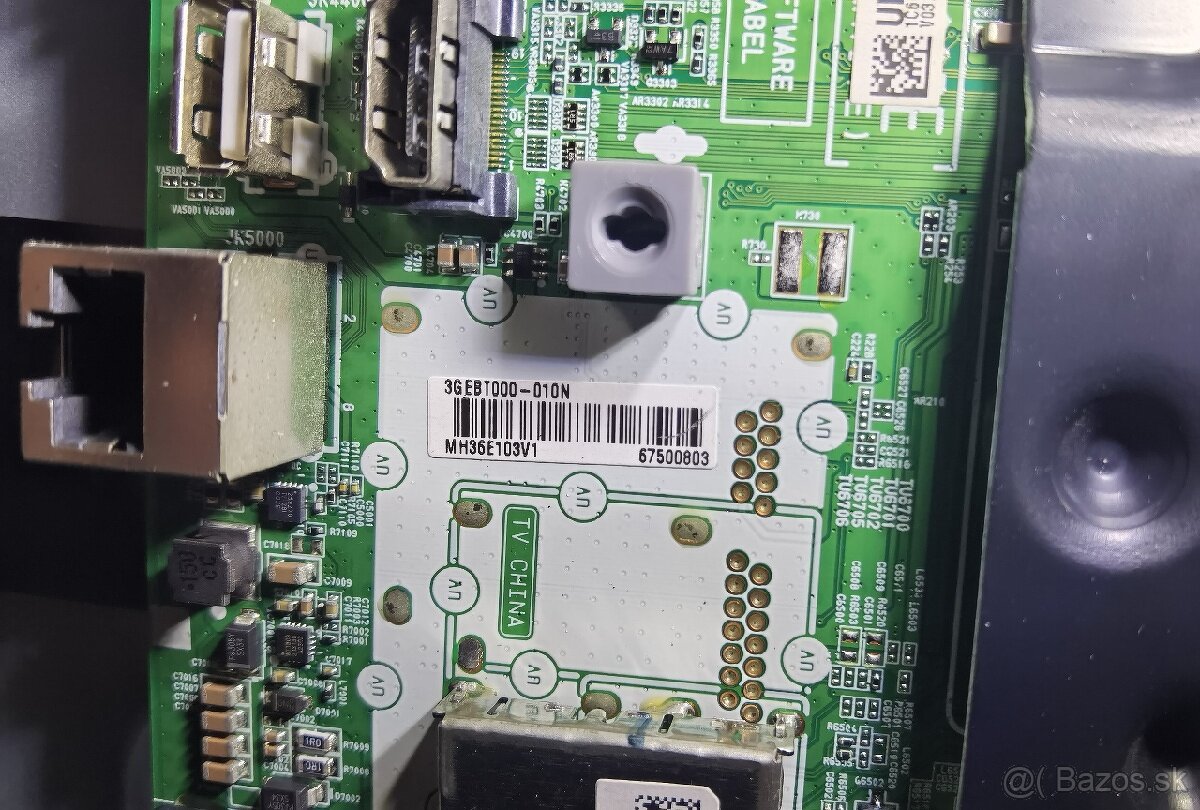 Predám diely z TV LG 43UR80003. - 4