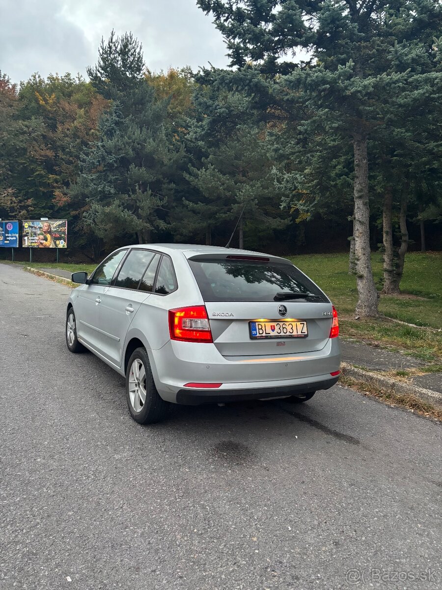 Škoda Rapid - 4