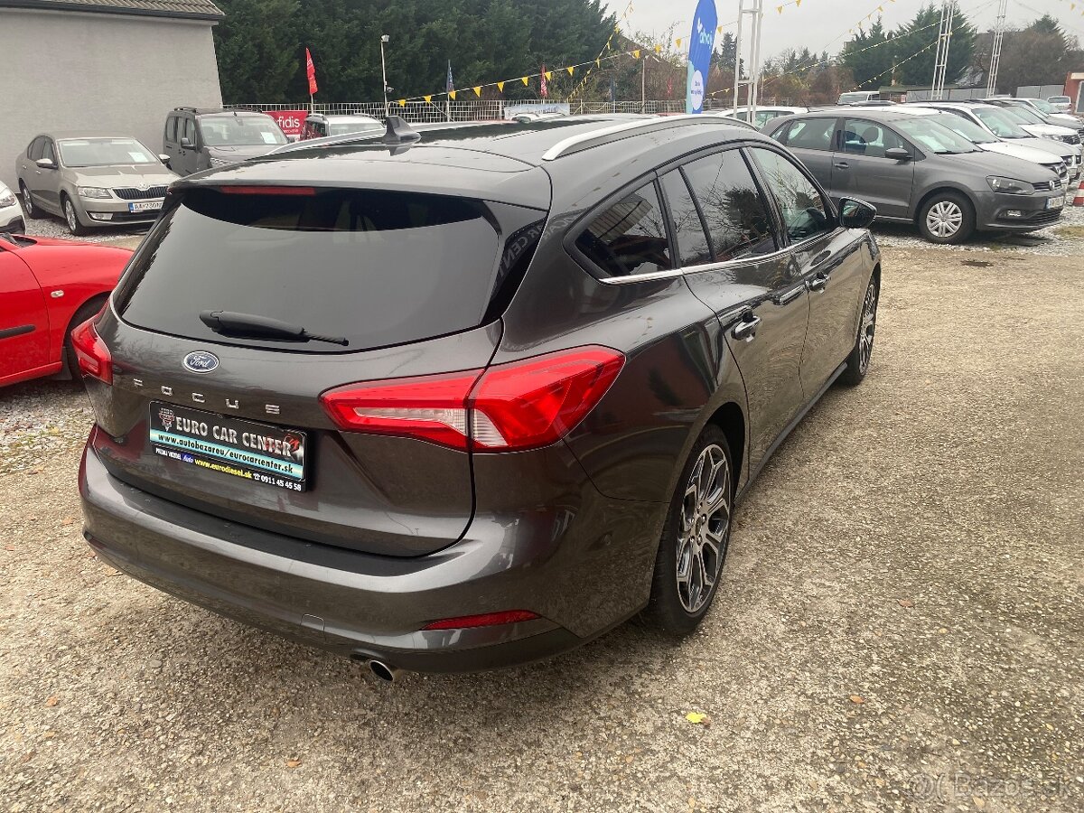 Ford Focus Kombi 2.0 TDCi EcoBlue Titanium - 4