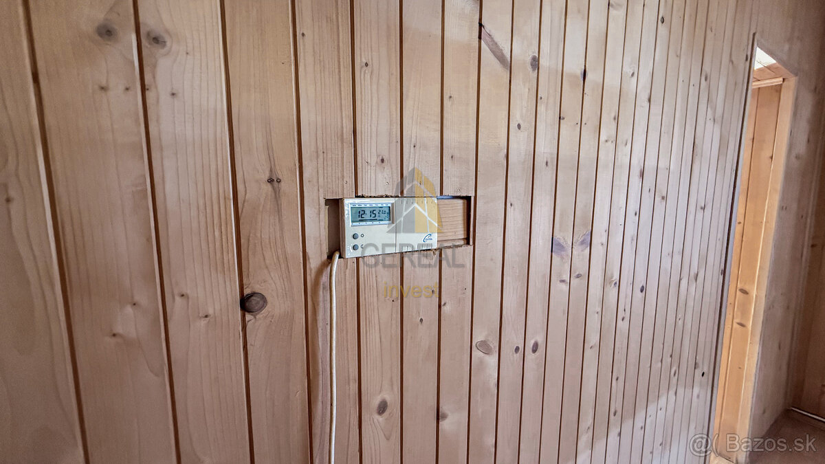 Znížená CENA | Rodinný dom s veľkým pozemkom v obci Horovce - 4