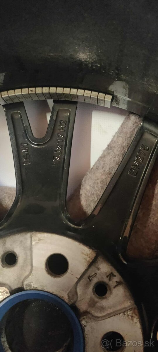 hliníkové disky 7J x 17 H2 VW group + pneu - 4