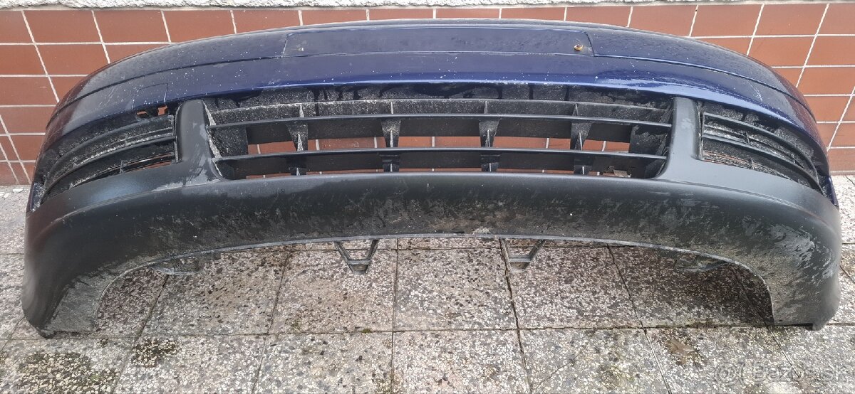 Predný nárazník Volkswagen Touran 1 2003 - 2008 - 4