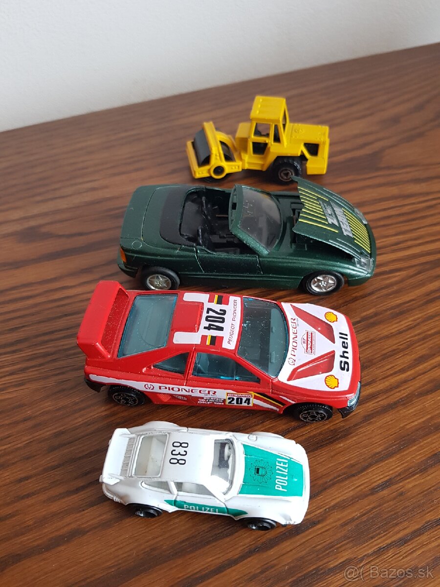 Staré autíčka - 4