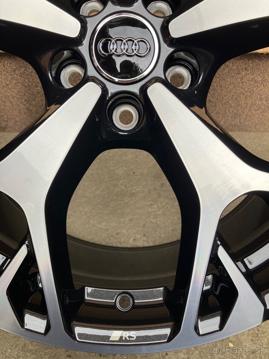 Audi R20 4P0601025L - 4