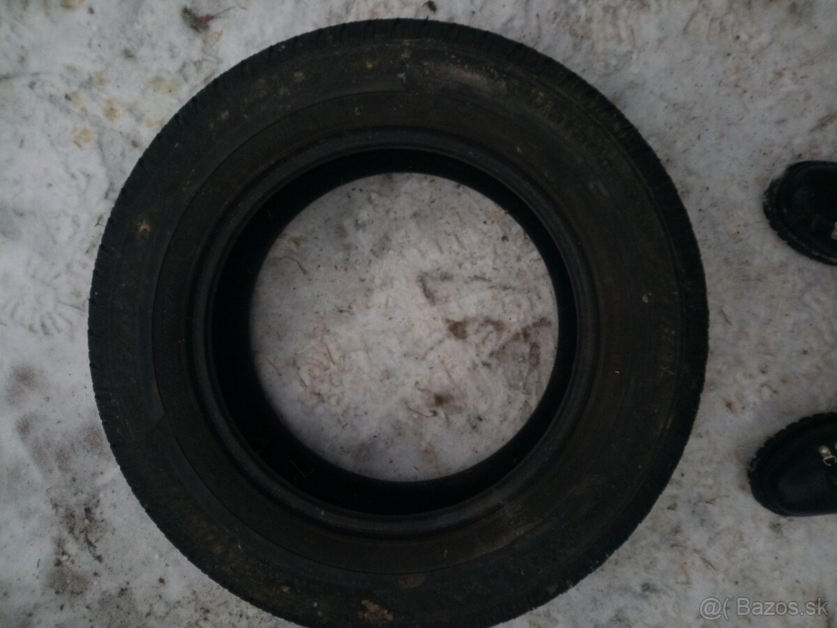 Predám zimné pneu - 4