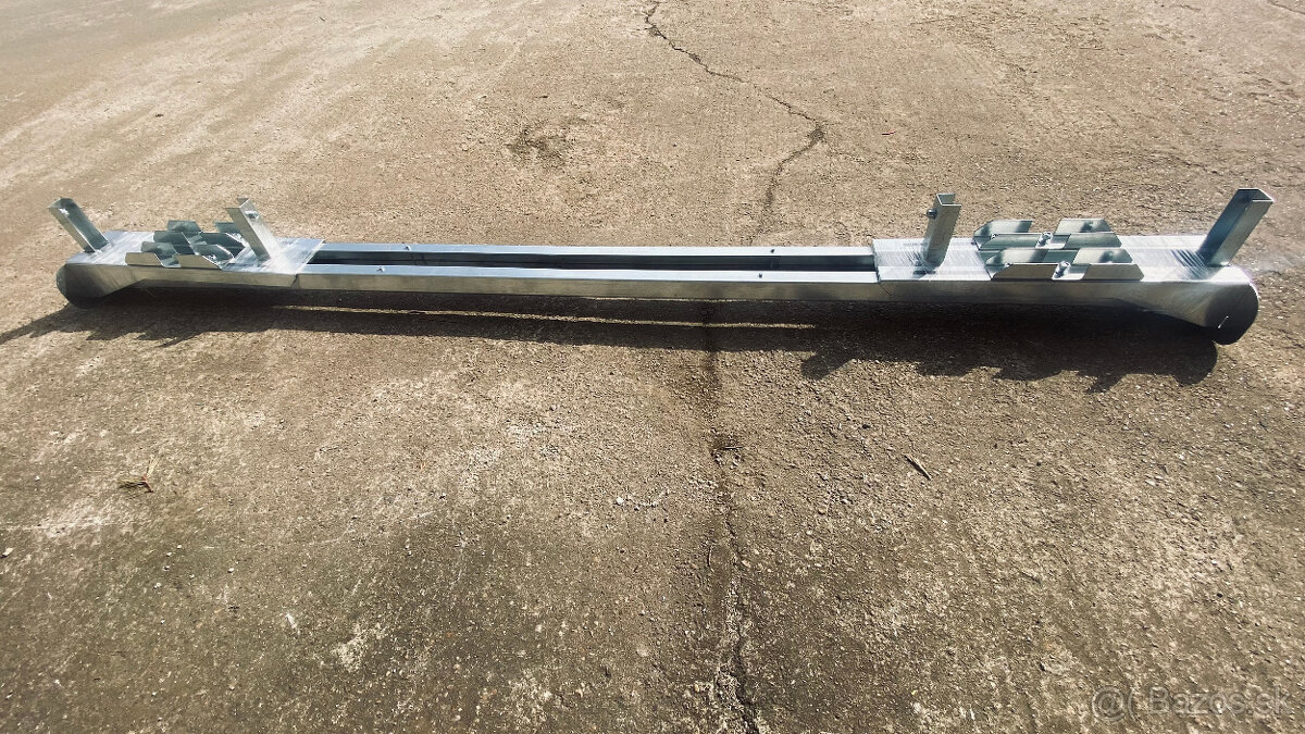 Stojan pod úle. - 4