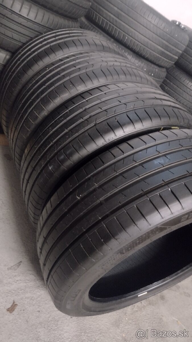 225/45r18 95W - 4