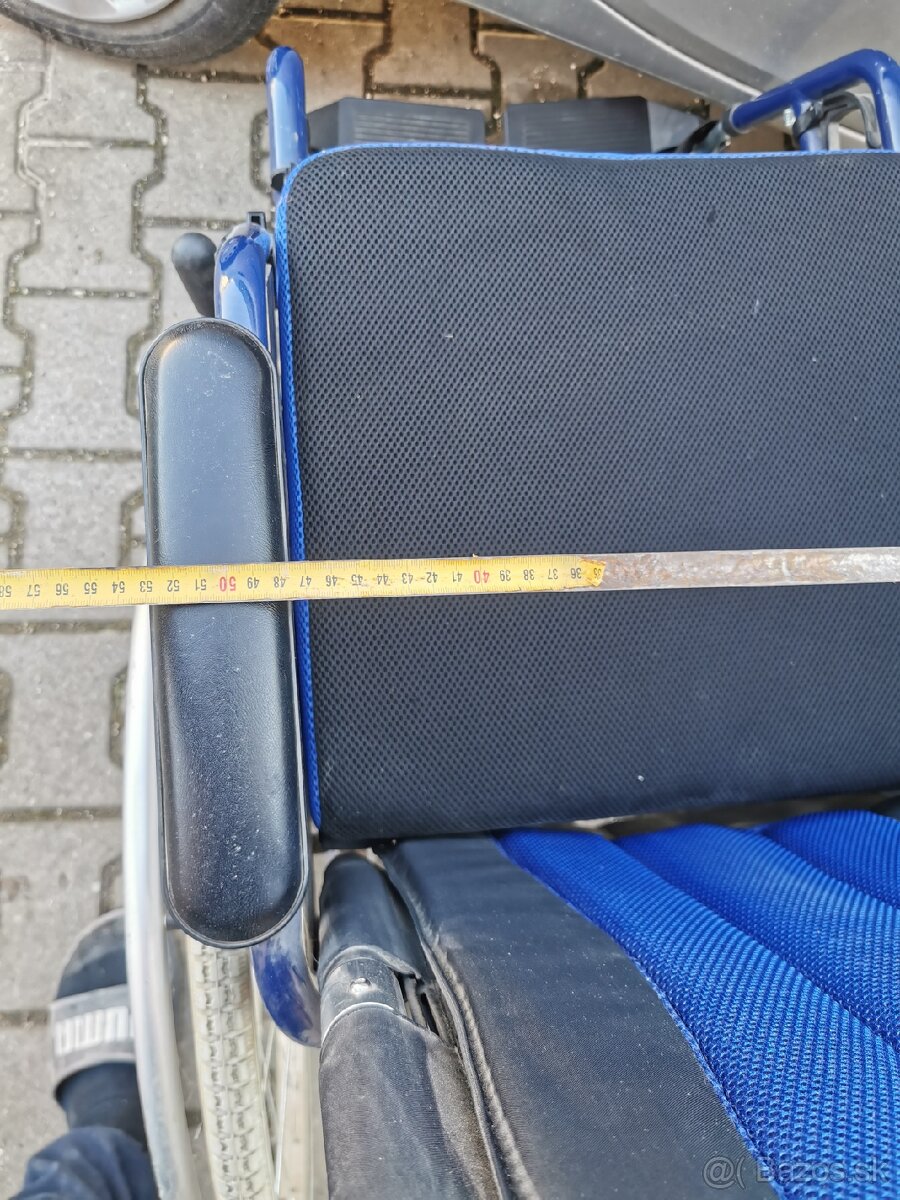 Nový skladací invalidný vozík - 4