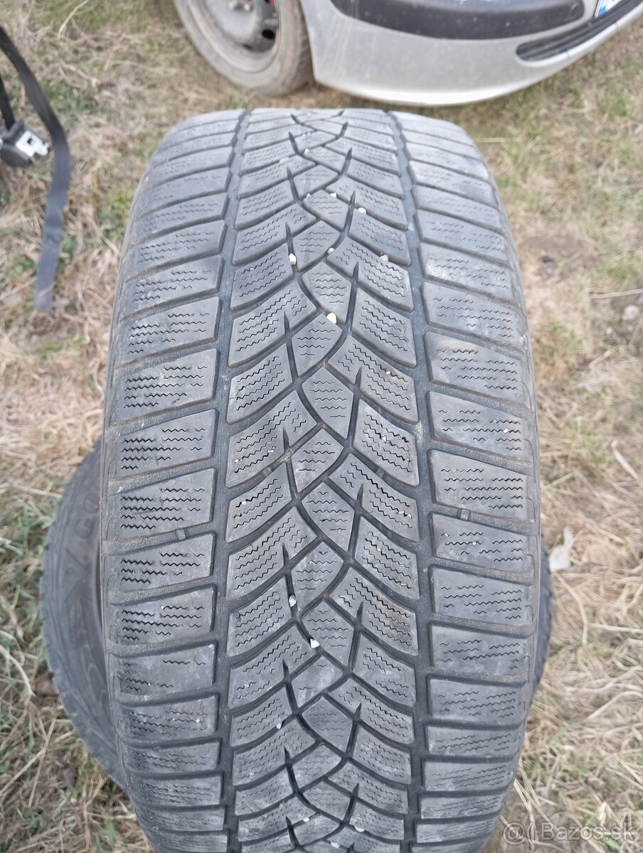 235/45r17 zimné - 4