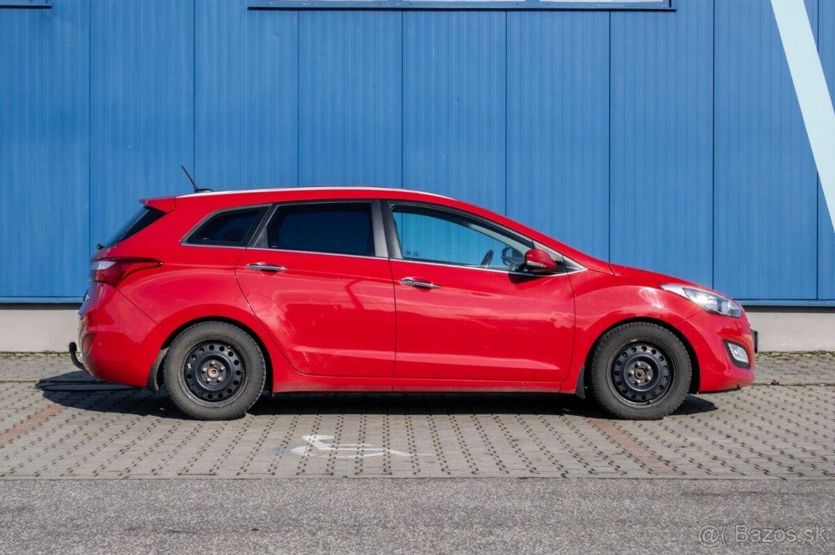 Hyundai i30 CW 1.6-CRDi, 94kW, M6 - 4