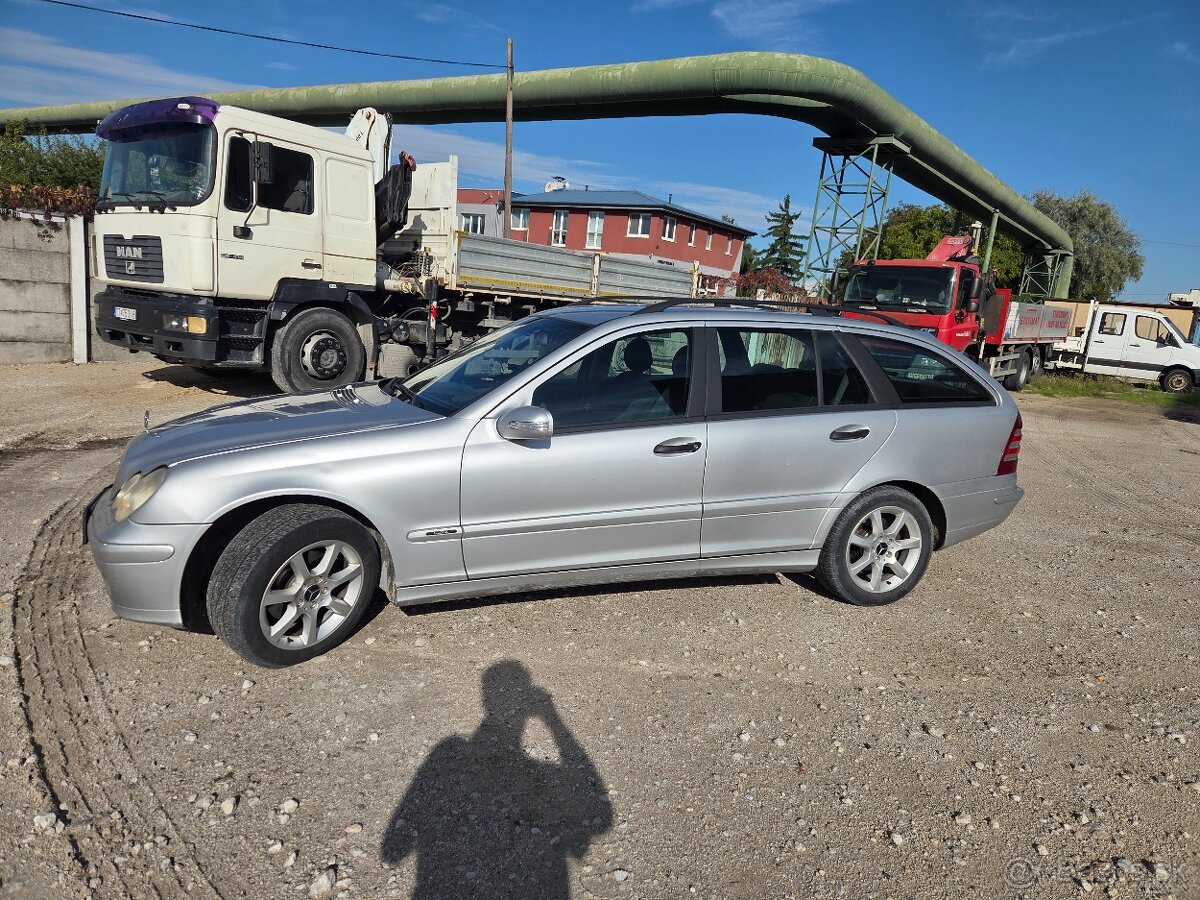 Mercedes Benz 200cdi - 4