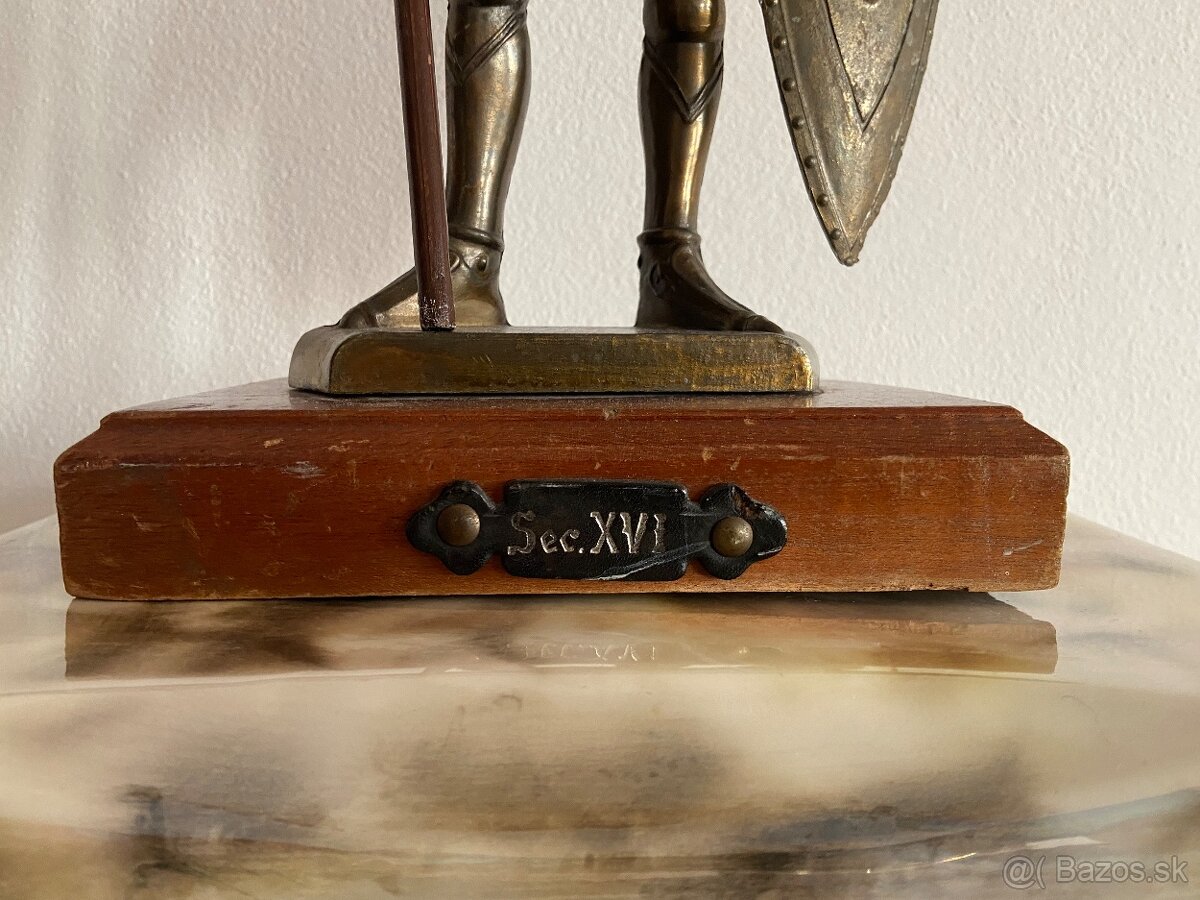 Rytier bronz,drevo,40cm,6,5kg - 4