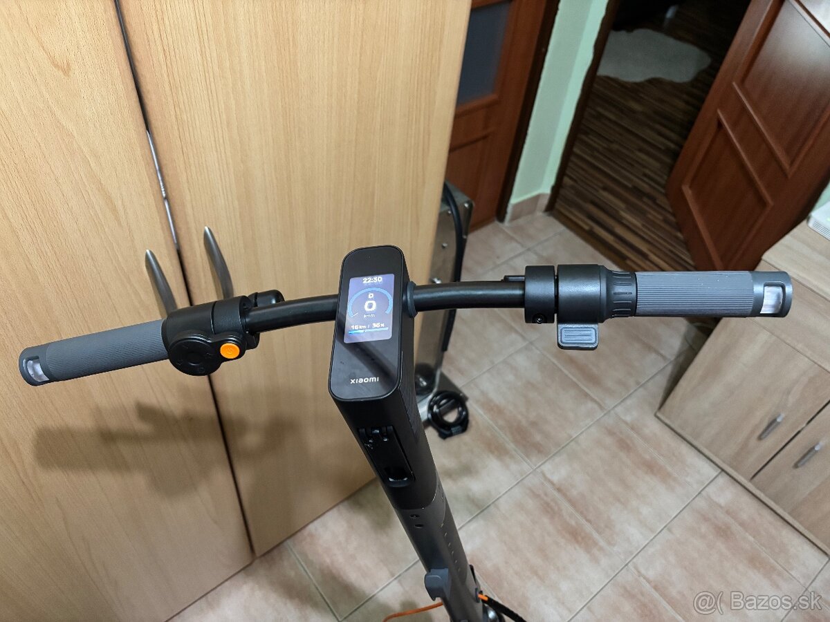 Elektrická kolobežka Xiaomi max 6 - 4