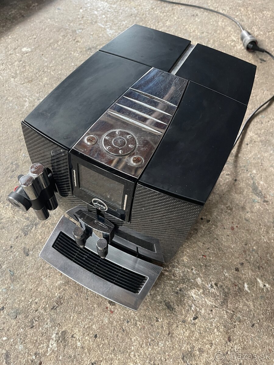 JURA IMPESSA J9 - 4