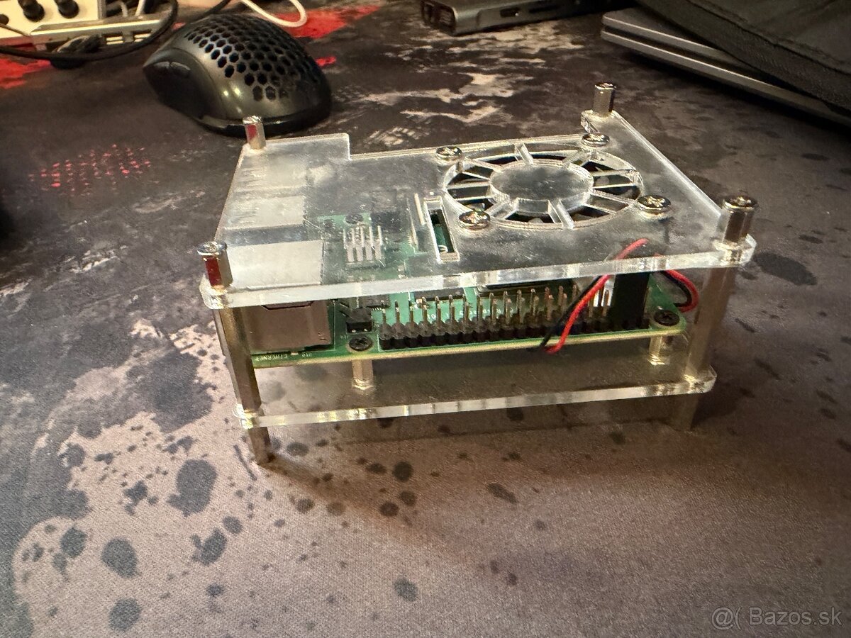 Raspberry Pi 4 Model B (4GB RAM)32GBSD karta, obal a chĺadič - 4