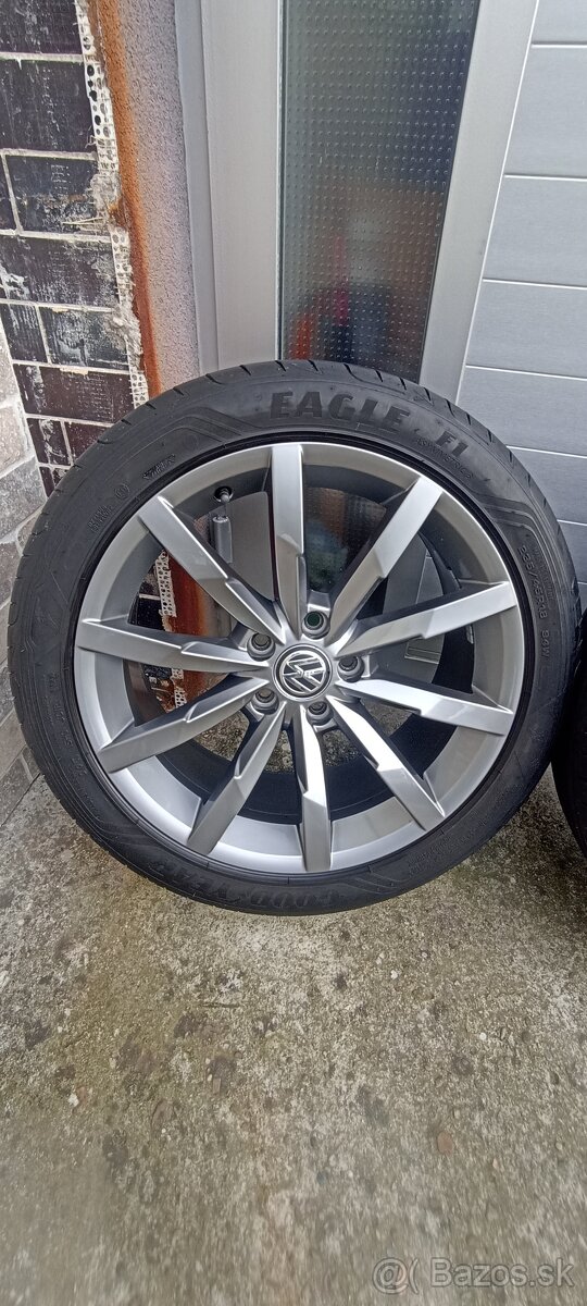 letna sada vw monterey r18 ,235/45r18 - 4