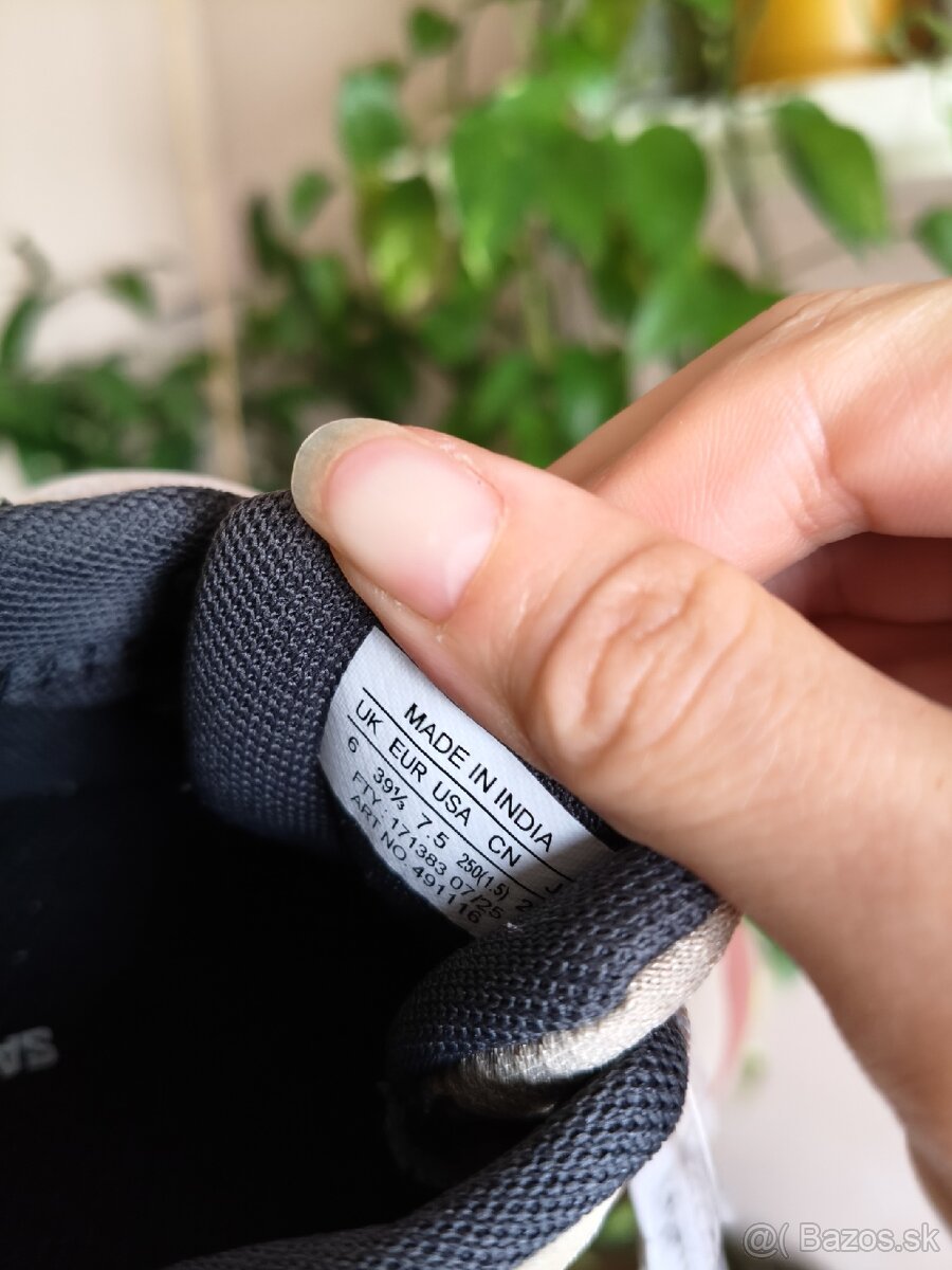 Predám Salomon botasky / turistické topánky - 4