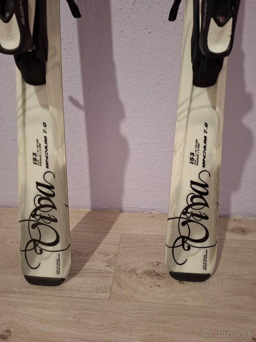 Lyže Blizzard a lyžiarky – pre tých, čo sa neboja zjazdovky - 4